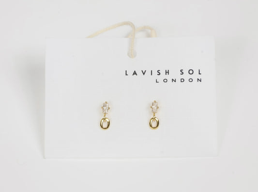 Dainty Stud Earring
